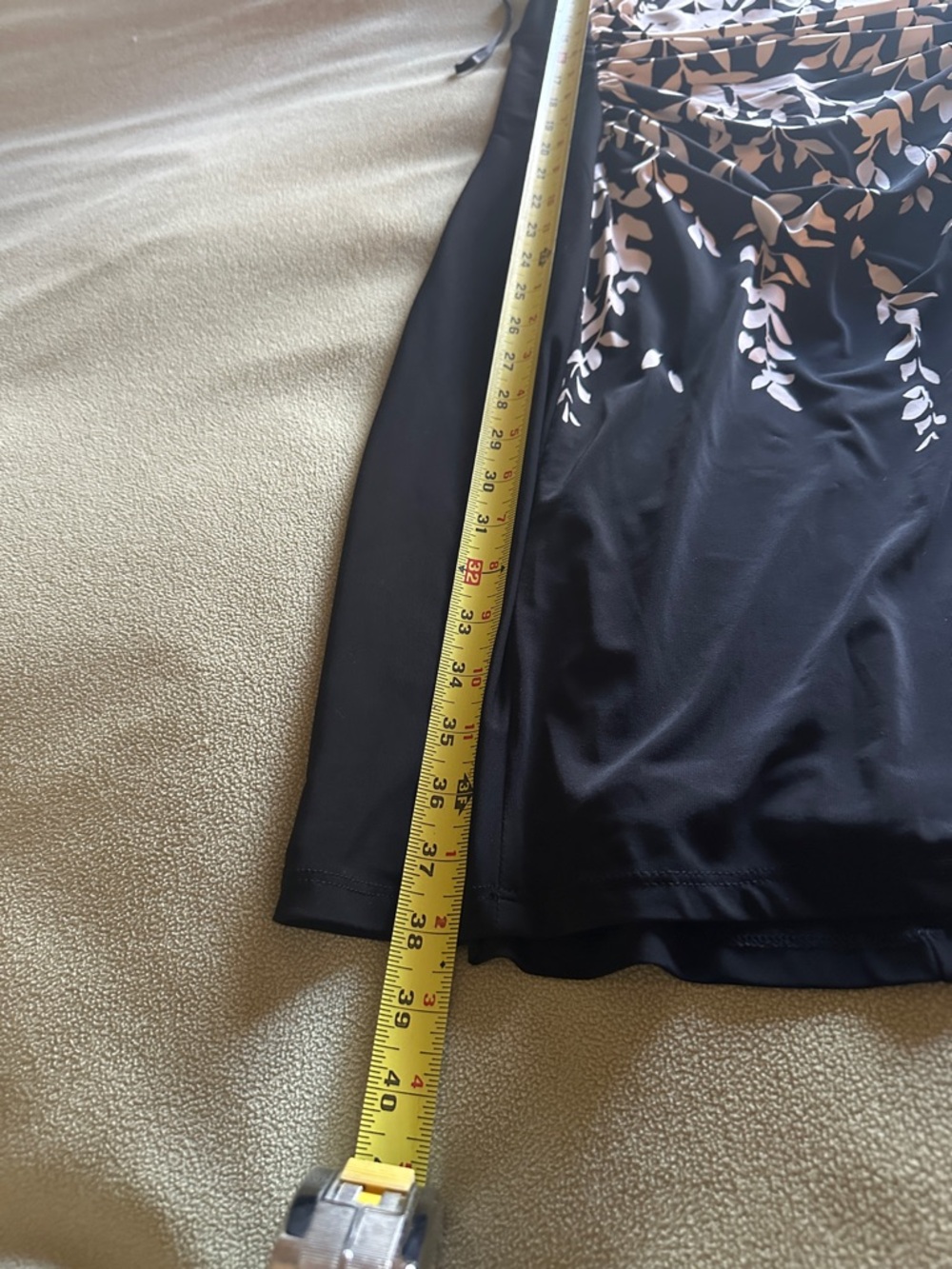 Dress - Picture 5 of 5